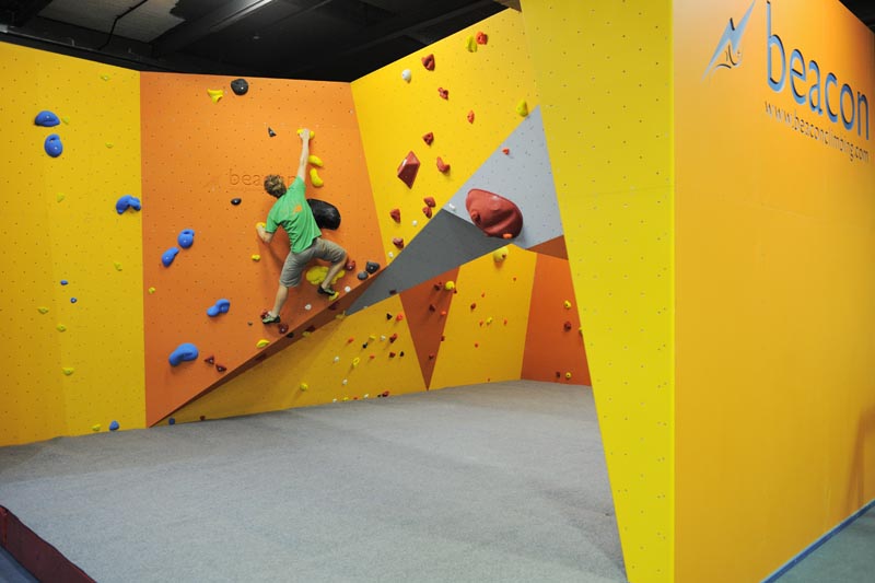 Learn to Climb at Beacon Climbing Centre, Caernarfon, North Wales Learn to Climb at Beacon Climbing Centre, Caernarfon, North Wales